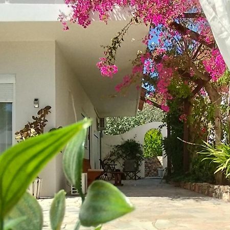 Appartamento Marilen Livadia  Esterno foto