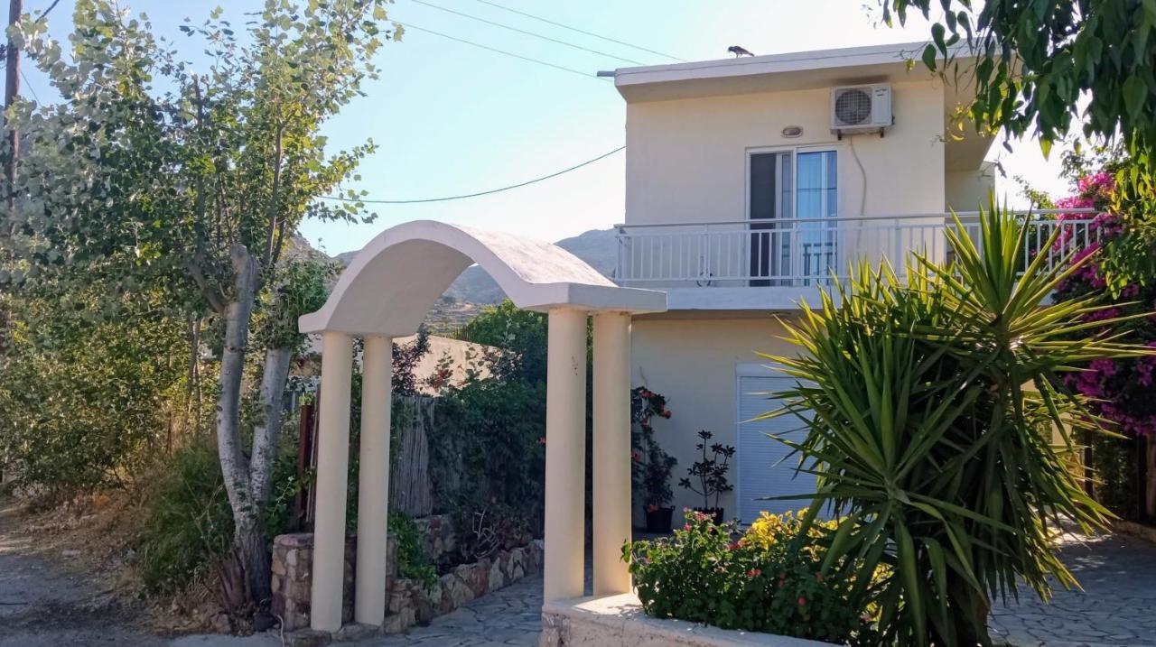 Appartamento Marilen Livadia  Esterno foto